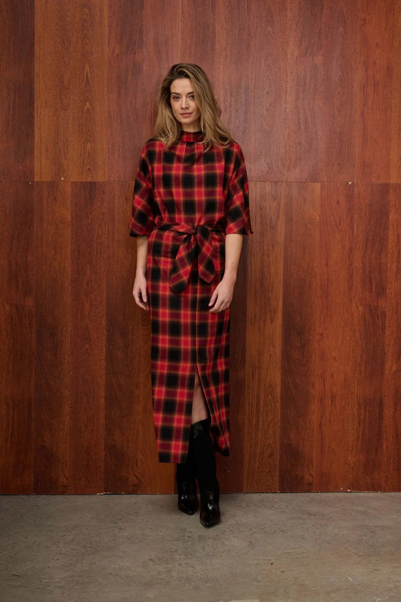 https://images.femalesconceptstore.becosoft.net/articles/9708_Maison_Reyders30402_1_covasanta2.webp?qs=6046