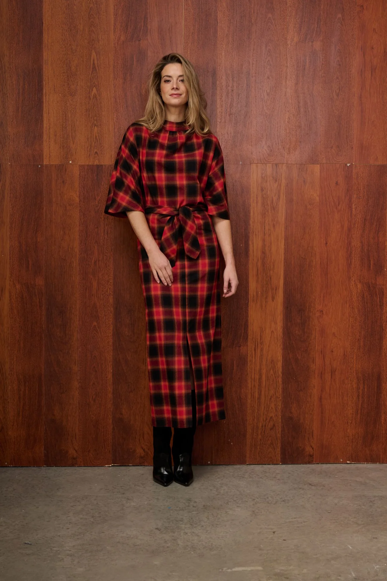 https://images.femalesconceptstore.becosoft.net/articles/9708_Maison_Reyders30408-bassablouse.webp?qs=6047