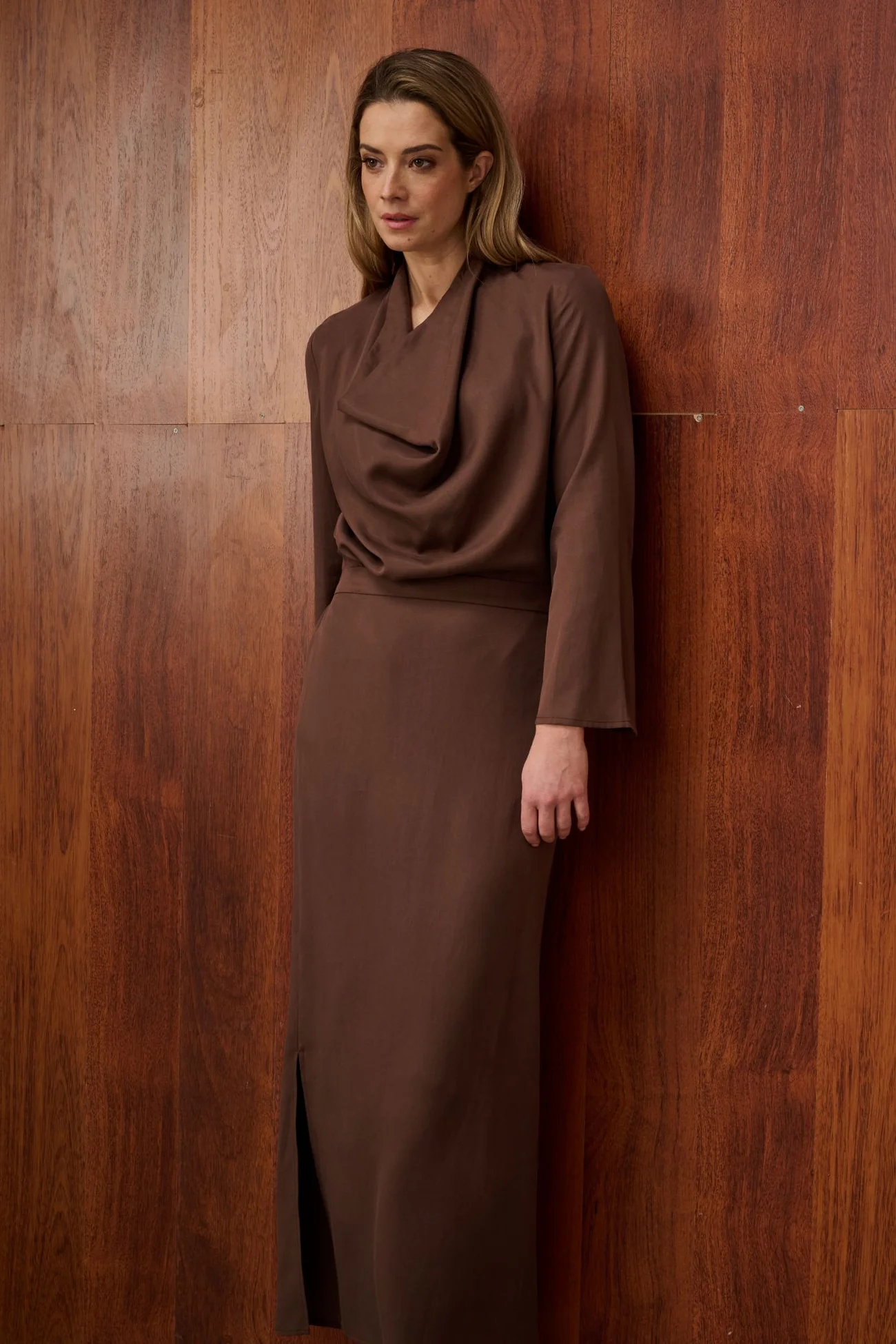 https://images.femalesconceptstore.becosoft.net/articles/9708_Maison_Reyders32015llenyaskirt1.webp?qs=6051
