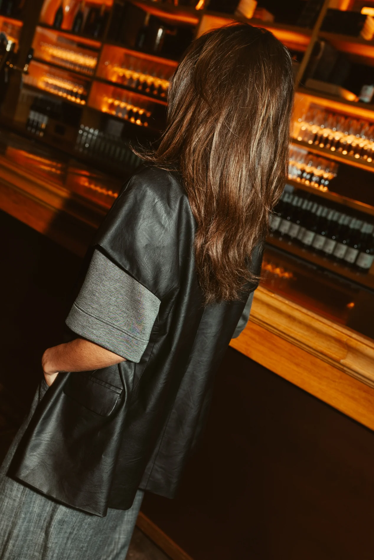 https://images.femalesconceptstore.becosoft.net/articles/Albablack0N2A7079-117.webp?qs=6295