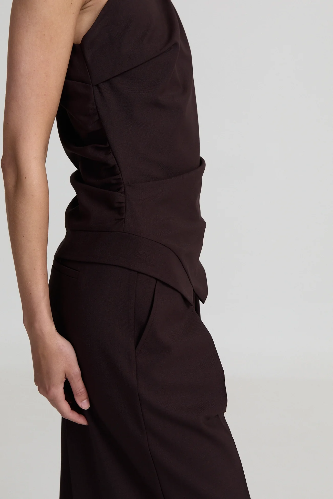 https://images.femalesconceptstore.becosoft.net/articles/Alicetop3.webp?height=150&width=150&scale=canvas&qs=6322