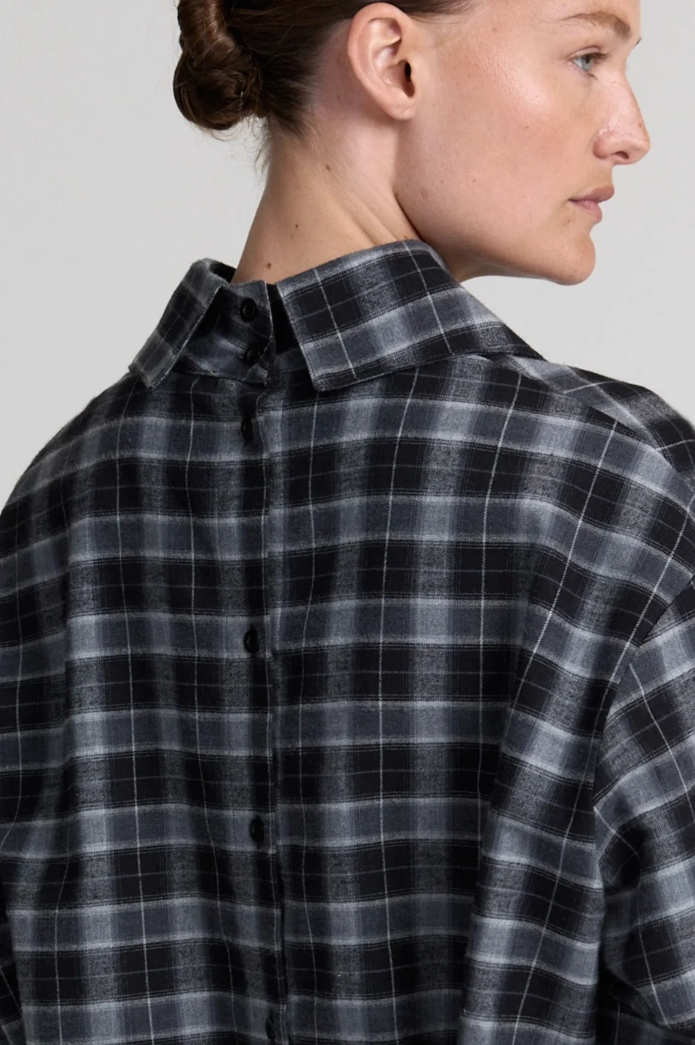 https://images.femalesconceptstore.becosoft.net/articles/Babettegreycheckeddress.webp?qs=5878