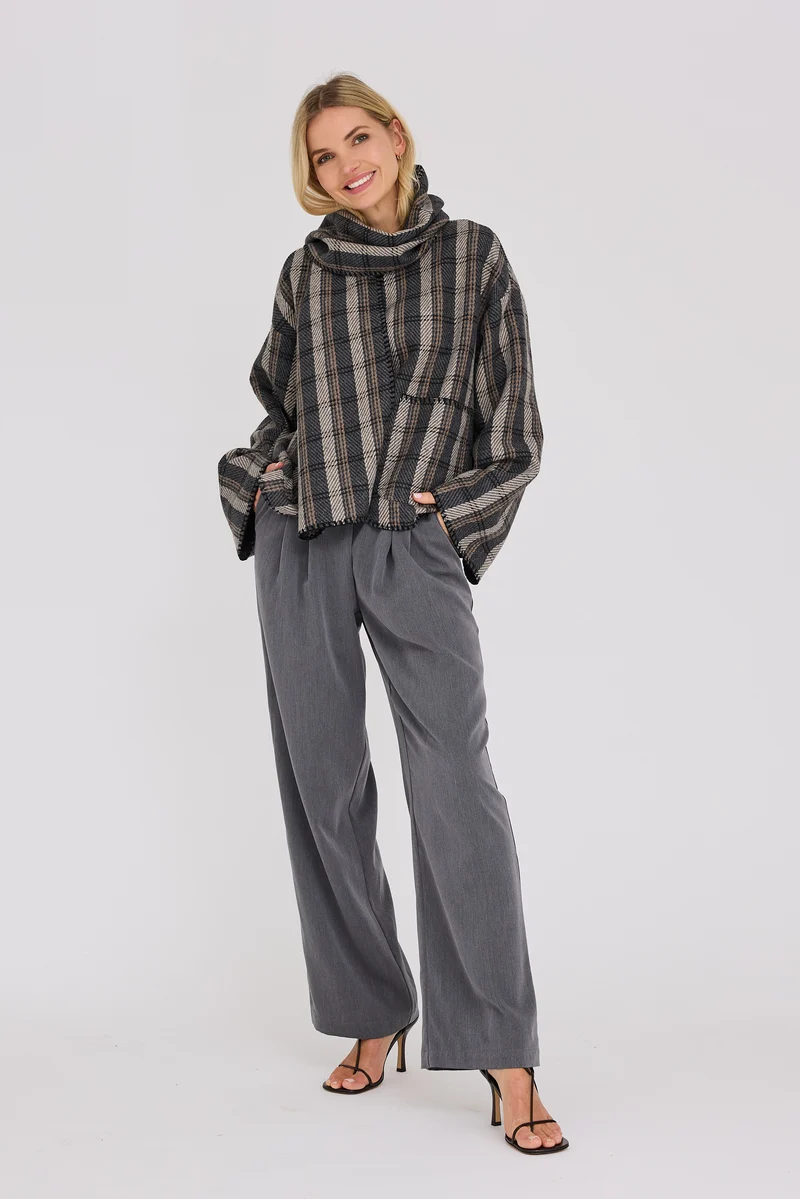 https://images.femalesconceptstore.becosoft.net/articles/Checki_jacket_AV8275-Jacket-AV8275-050_Grey_Black_800x.webp?qs=6035