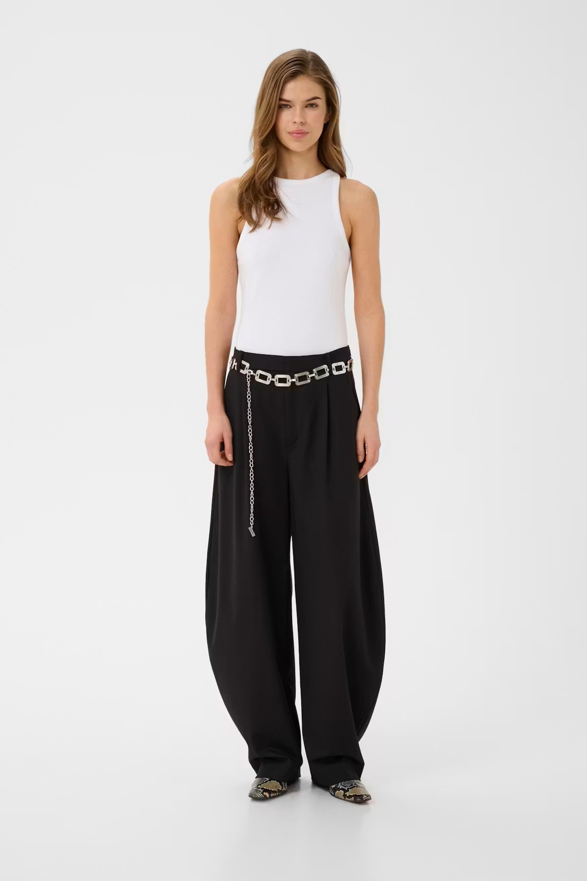 https://images.femalesconceptstore.becosoft.net/articles/GZCallia1.jpg?qs=5955
