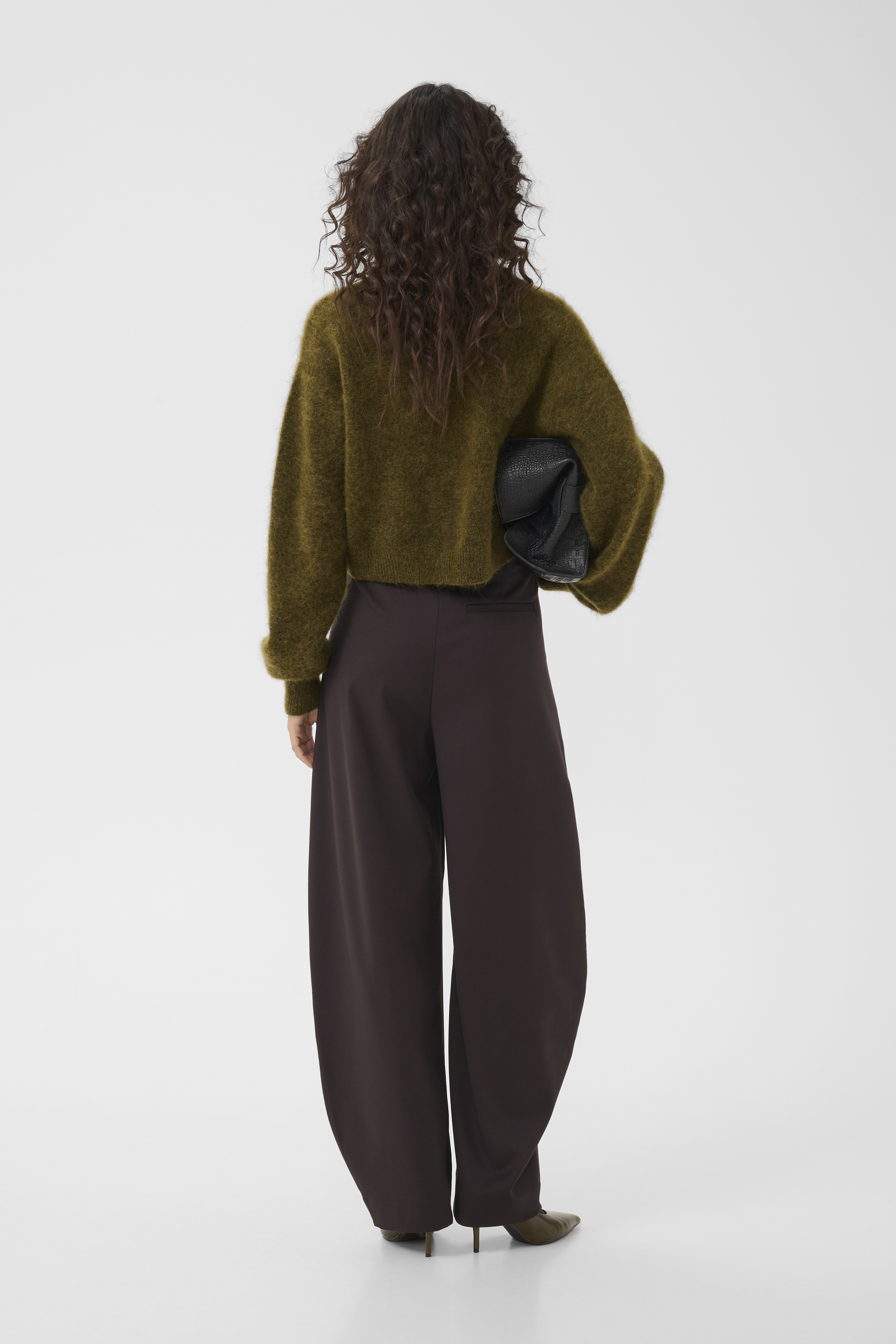 https://images.femalesconceptstore.becosoft.net/articles/GZDebbie10911515_1808321_450.jpeg?height=150&width=150&scale=canvas&qs=6239