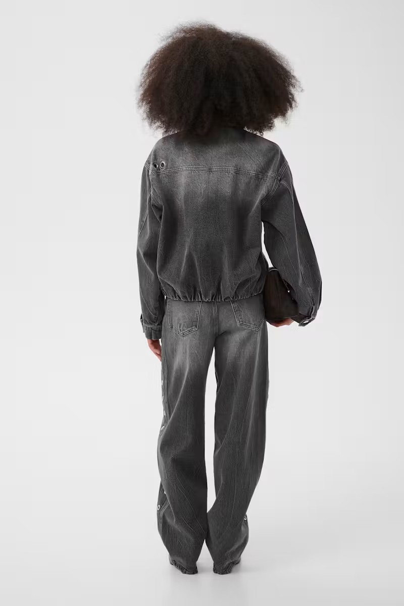 https://images.femalesconceptstore.becosoft.net/articles/GZlaida2.jpg?qs=6608