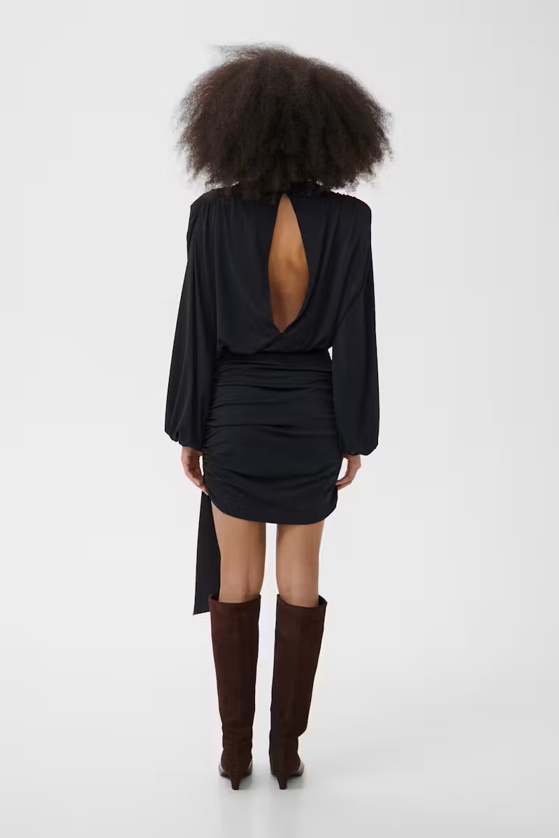 https://images.femalesconceptstore.becosoft.net/articles/GZmarti2.jpg?qs=6601