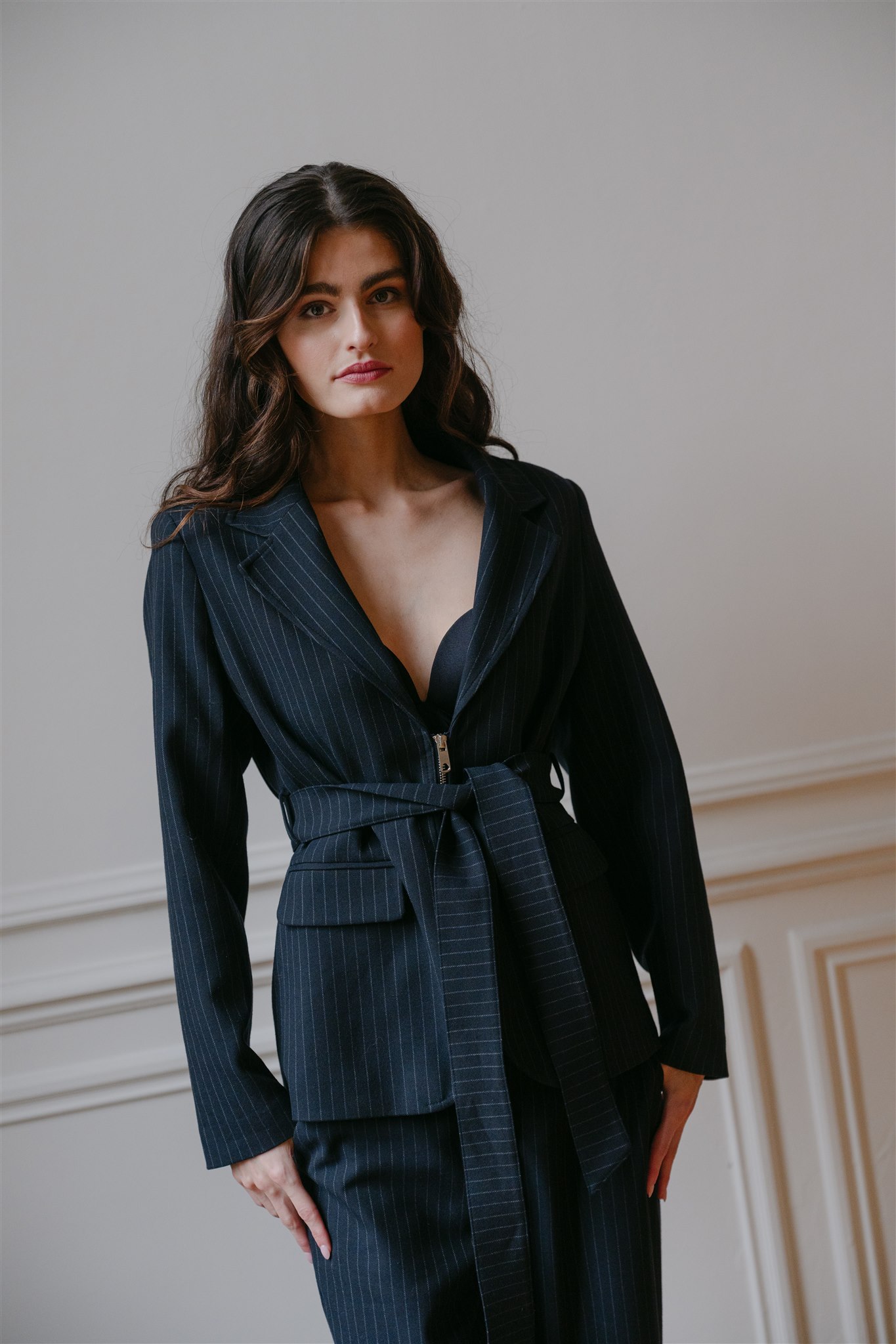 https://images.femalesconceptstore.becosoft.net/articles/MoosW6Trousers-MarineStripe-177-33.jpg?qs=6428