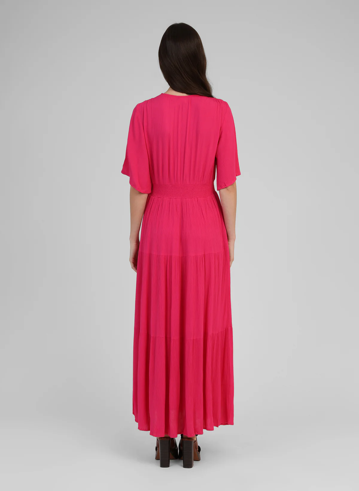 https://images.femalesconceptstore.becosoft.net/articles/OSUNCHALA_FUCSHIA3.webp?height=150&width=150&scale=canvas&qs=5632