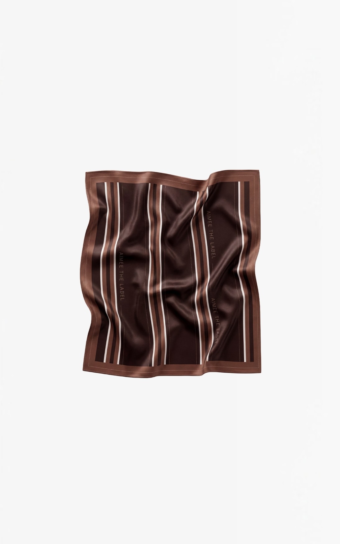 https://images.femalesconceptstore.becosoft.net/articles/PetitFoulard-BrownStripe-185-8.jpg?qs=6409