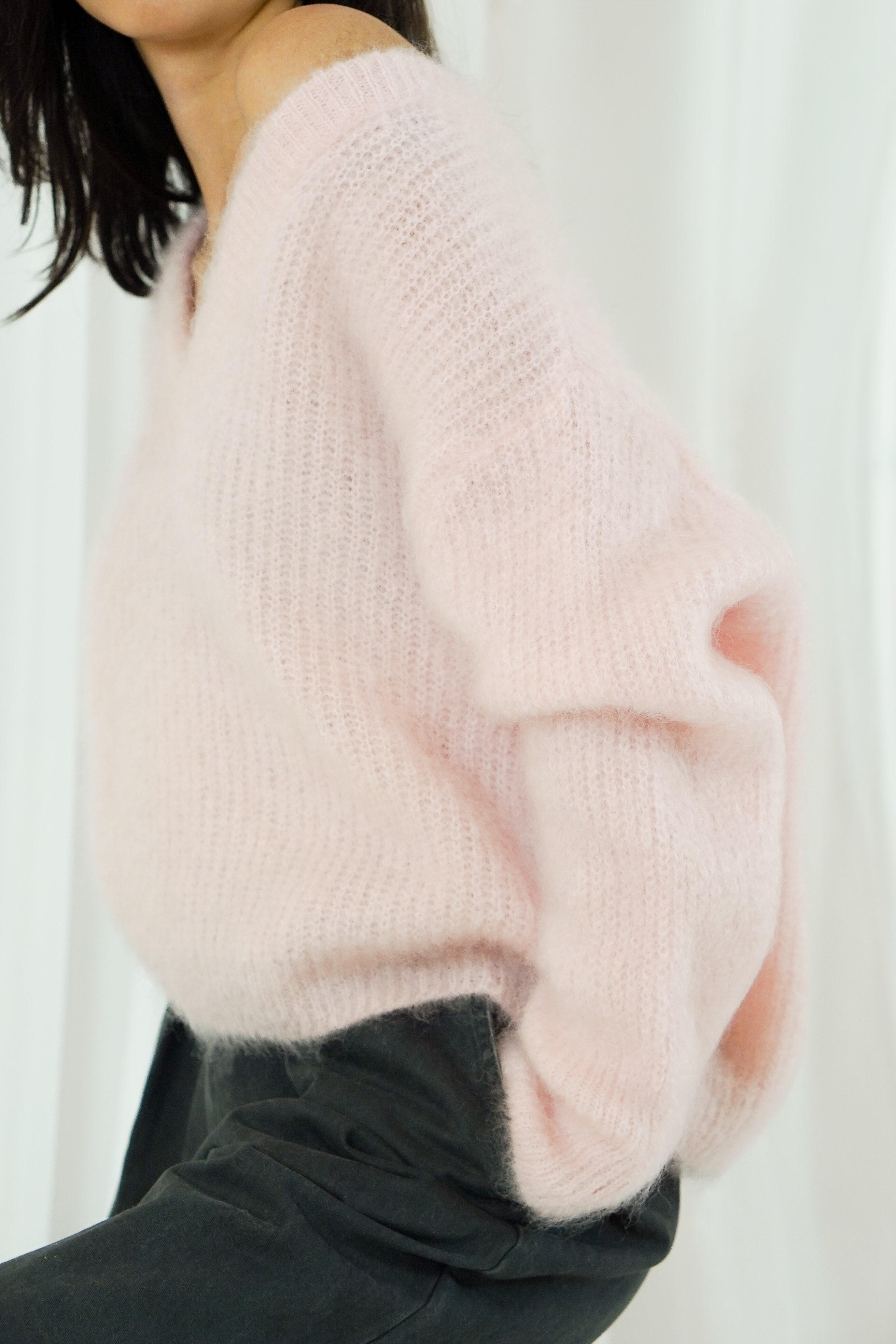 https://images.femalesconceptstore.becosoft.net/articles/anakoni2.jpeg?qs=6441