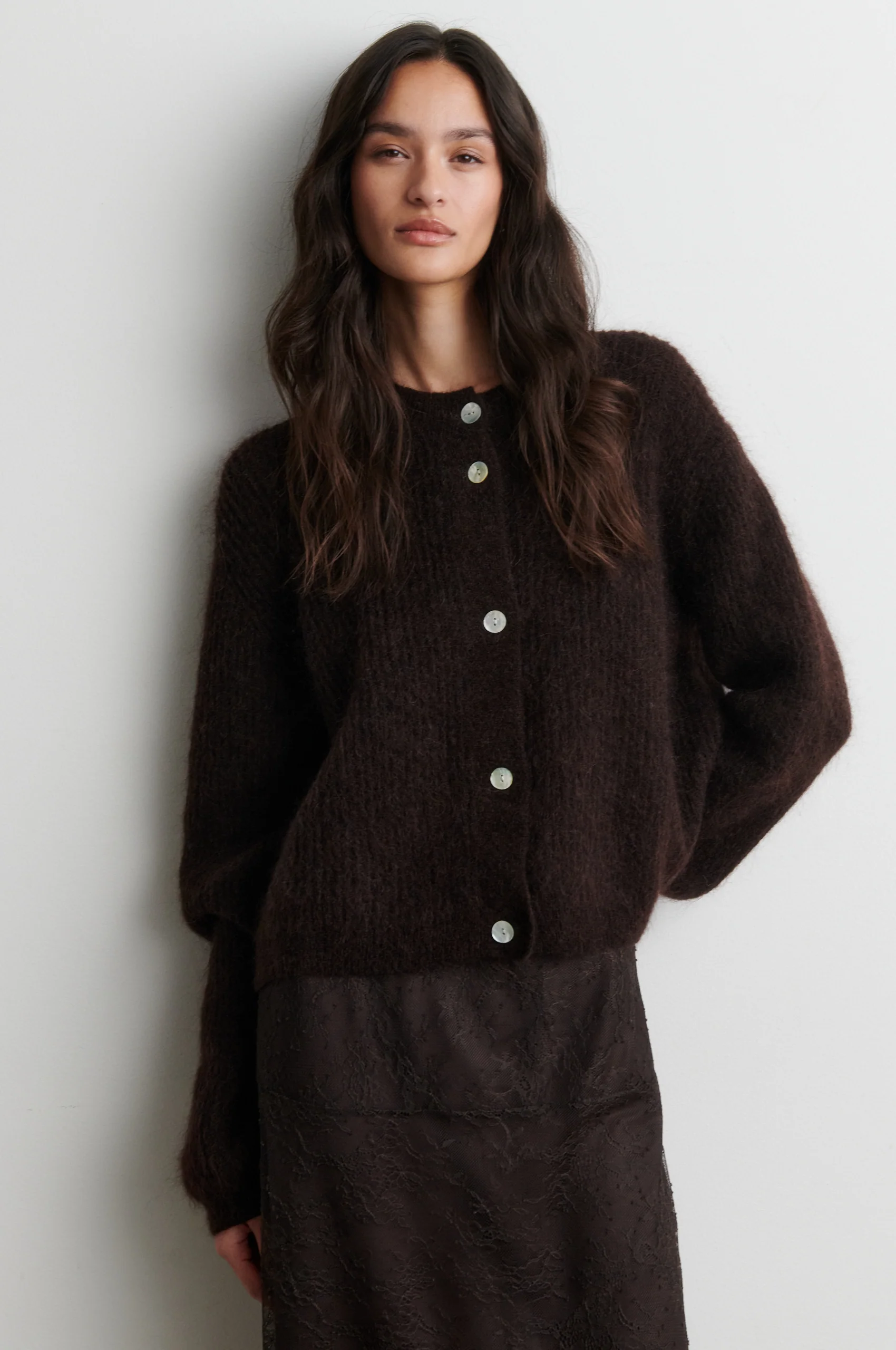 https://images.femalesconceptstore.becosoft.net/articles/andrea1demitasse.webp?qs=6378