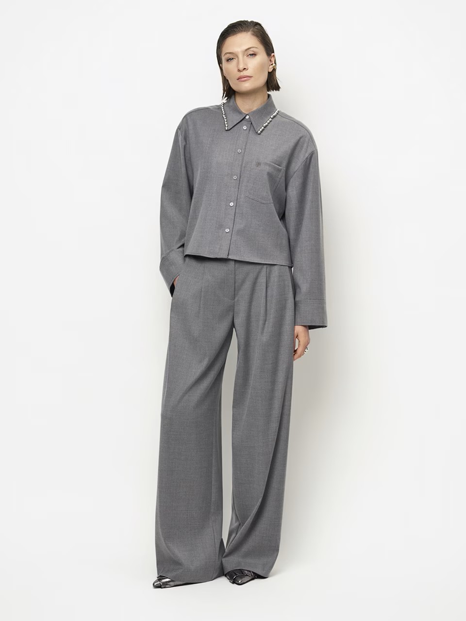 https://images.femalesconceptstore.becosoft.net/articles/biaxa2.jpg?qs=6170