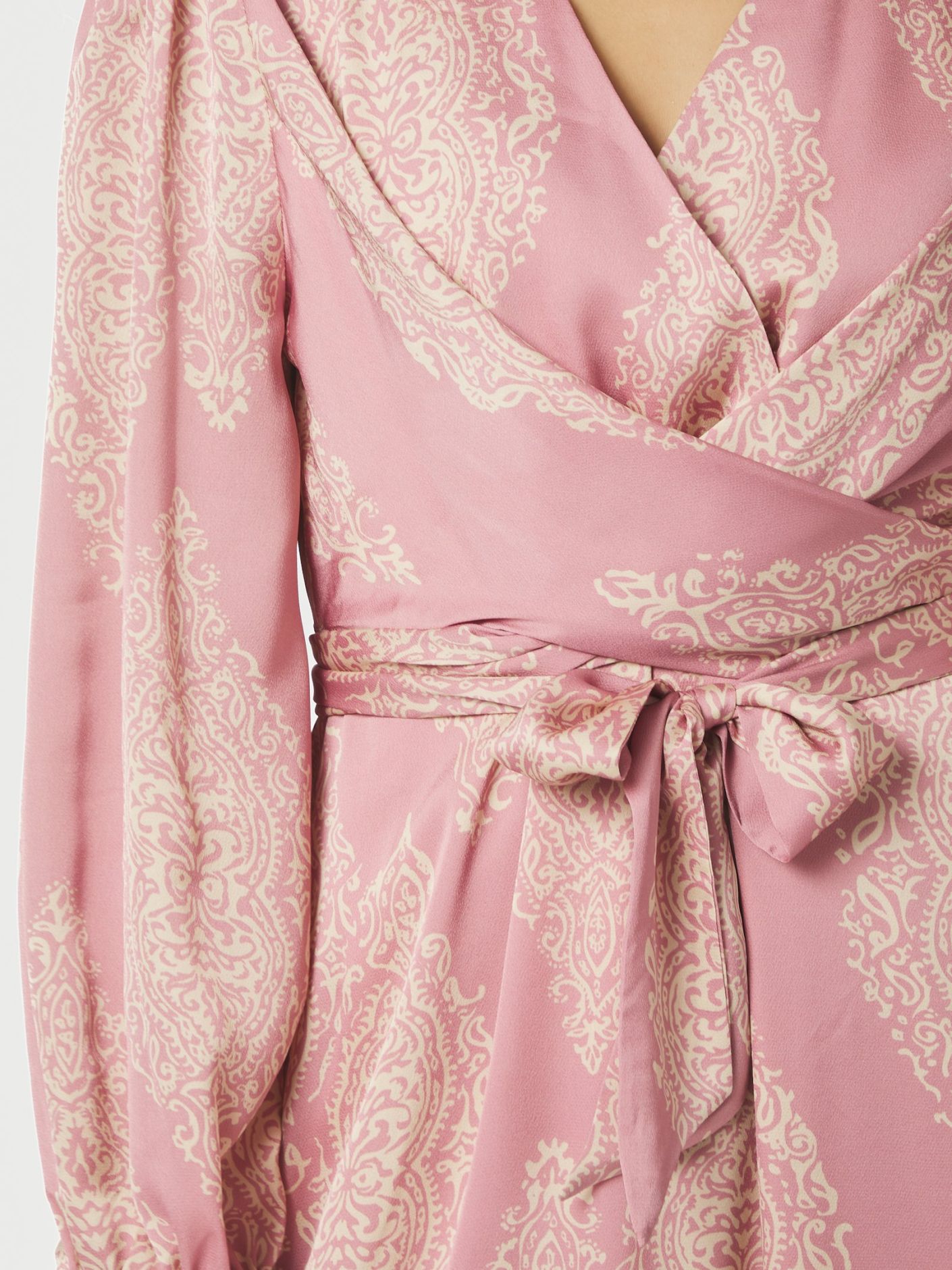 https://images.femalesconceptstore.becosoft.net/articles/bretti3.jpg?height=150&width=150&scale=canvas&qs=5750