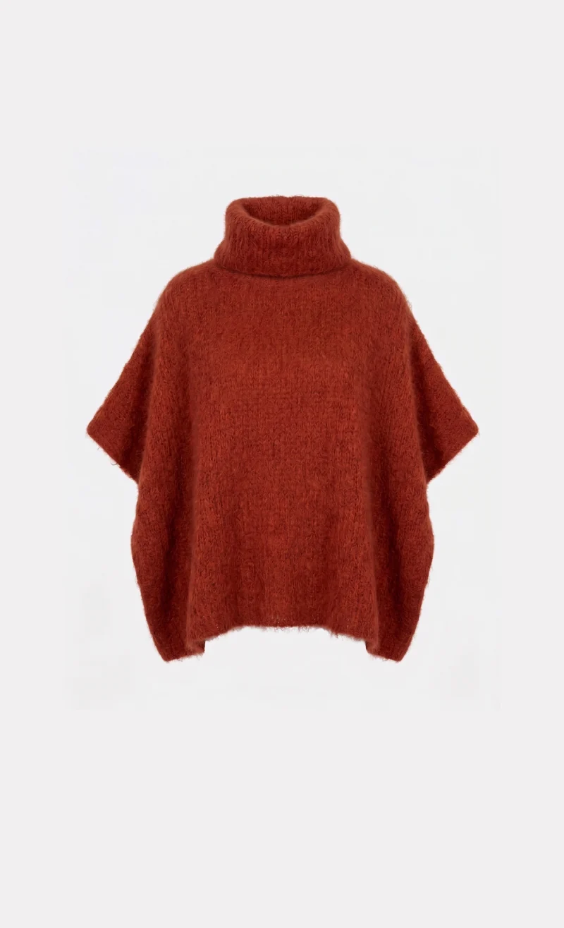 https://images.femalesconceptstore.becosoft.net/articles/clauderuggine1.webp?qs=6547