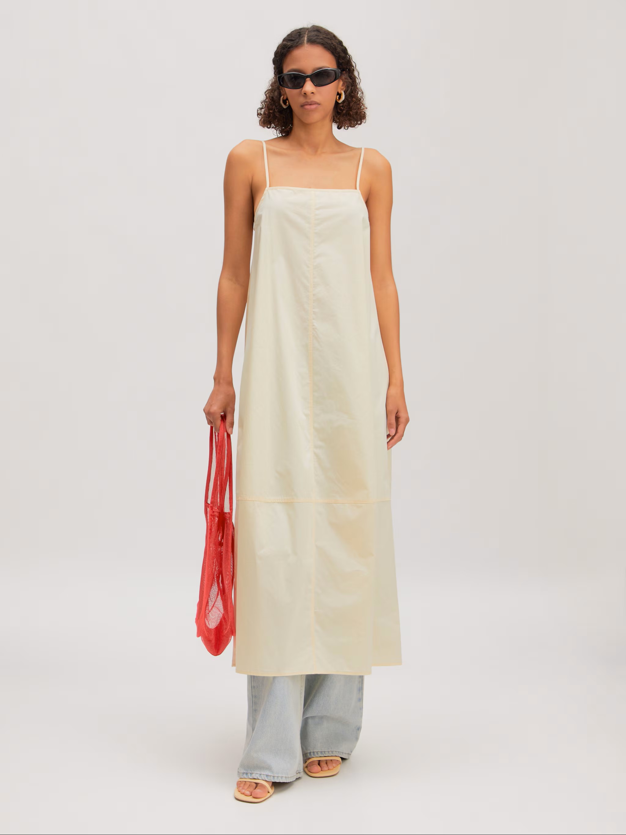 https://images.femalesconceptstore.becosoft.net/articles/eve1.jpg?qs=5615