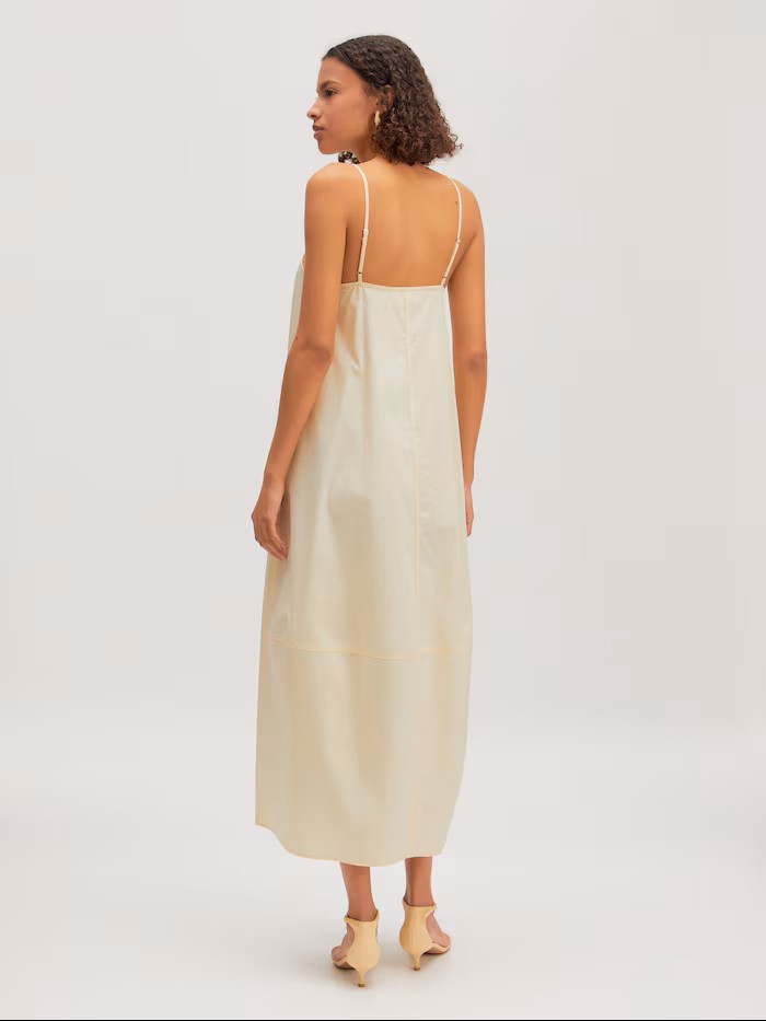 https://images.femalesconceptstore.becosoft.net/articles/eve2.jpg?qs=5616