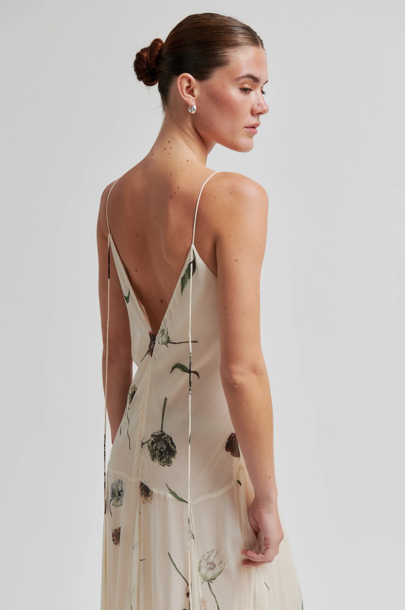 https://images.femalesconceptstore.becosoft.net/articles/florala2.webp?qs=5520
