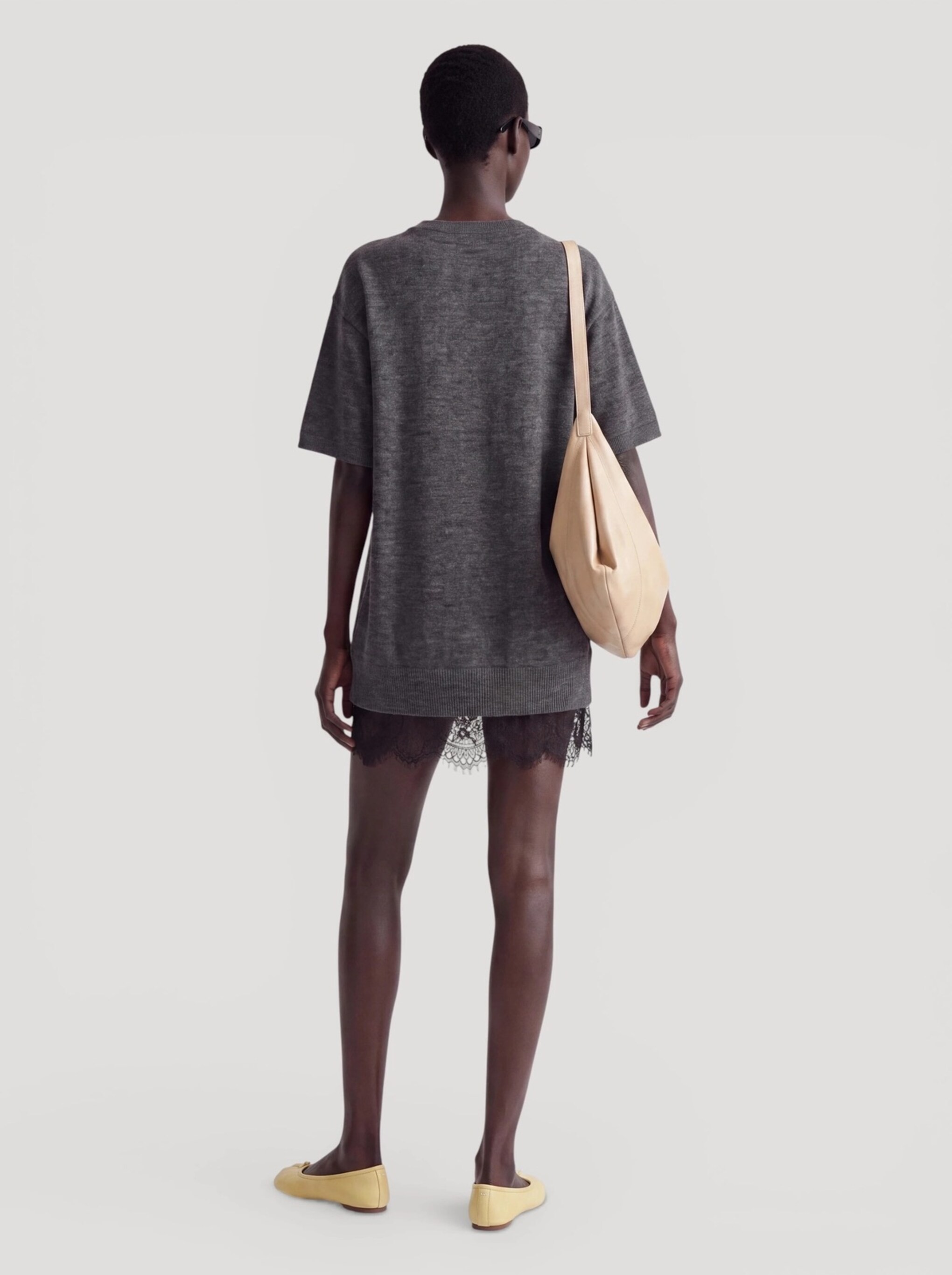 https://images.femalesconceptstore.becosoft.net/articles/giorgina2.jpg?qs=6567