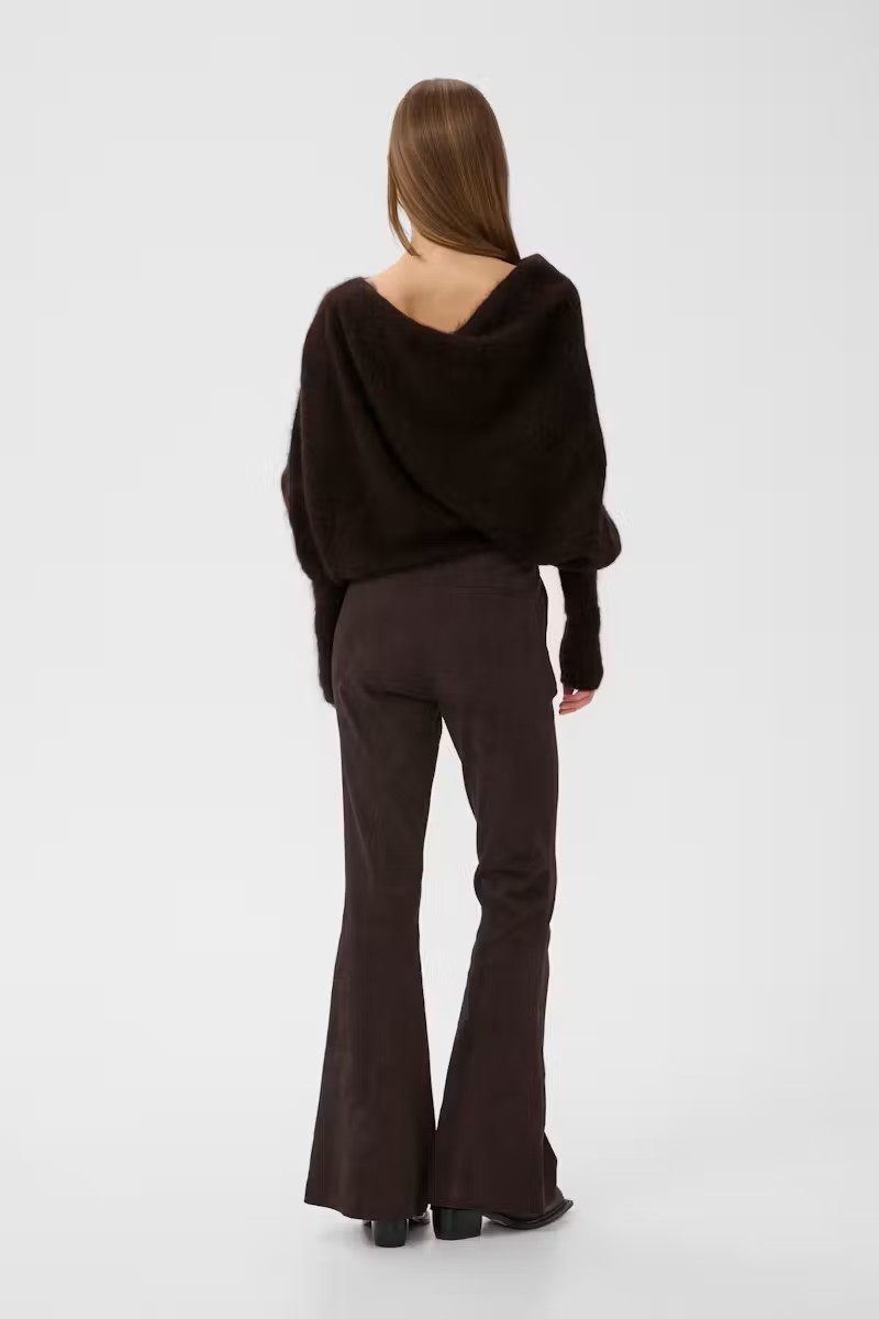 https://images.femalesconceptstore.becosoft.net/articles/gzdebbieganache2.jpg?qs=6610