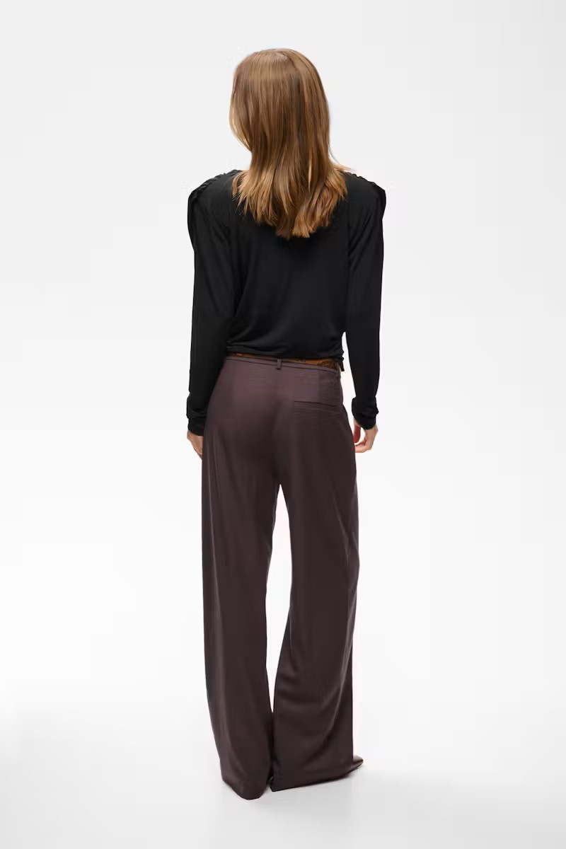https://images.femalesconceptstore.becosoft.net/articles/gzjosefi2.jpg?qs=6650