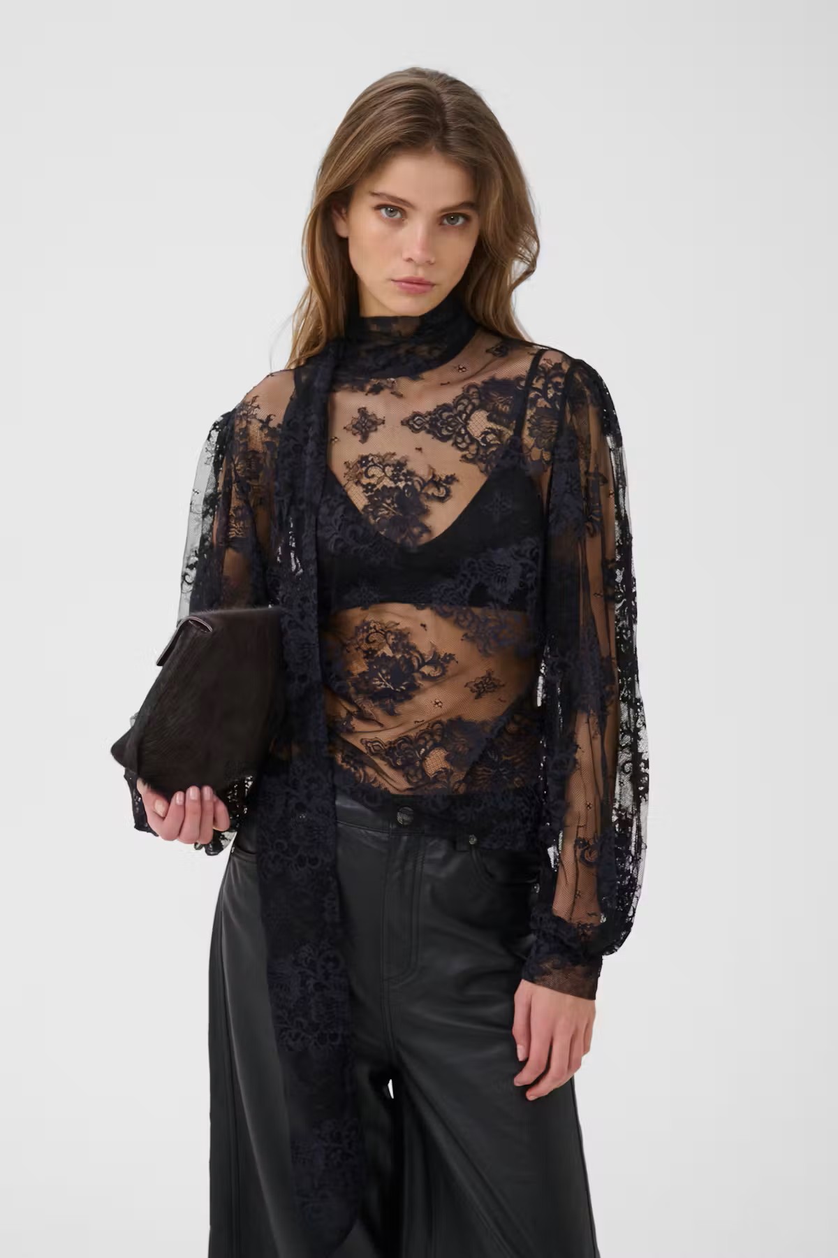 https://images.femalesconceptstore.becosoft.net/articles/gzruby1.jpg?qs=6603