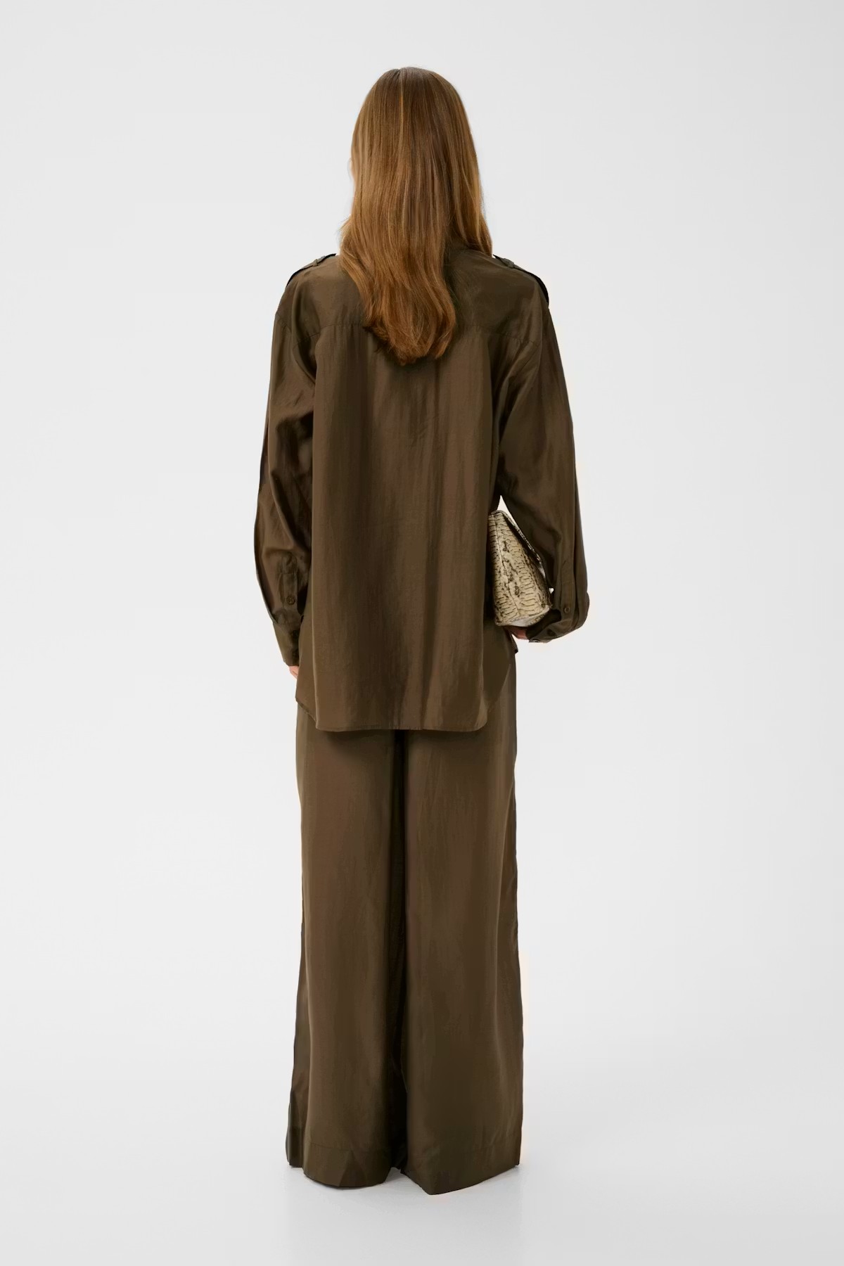 https://images.femalesconceptstore.becosoft.net/articles/gzsiora-raindrum3.jpg?height=150&width=150&scale=canvas&qs=5438