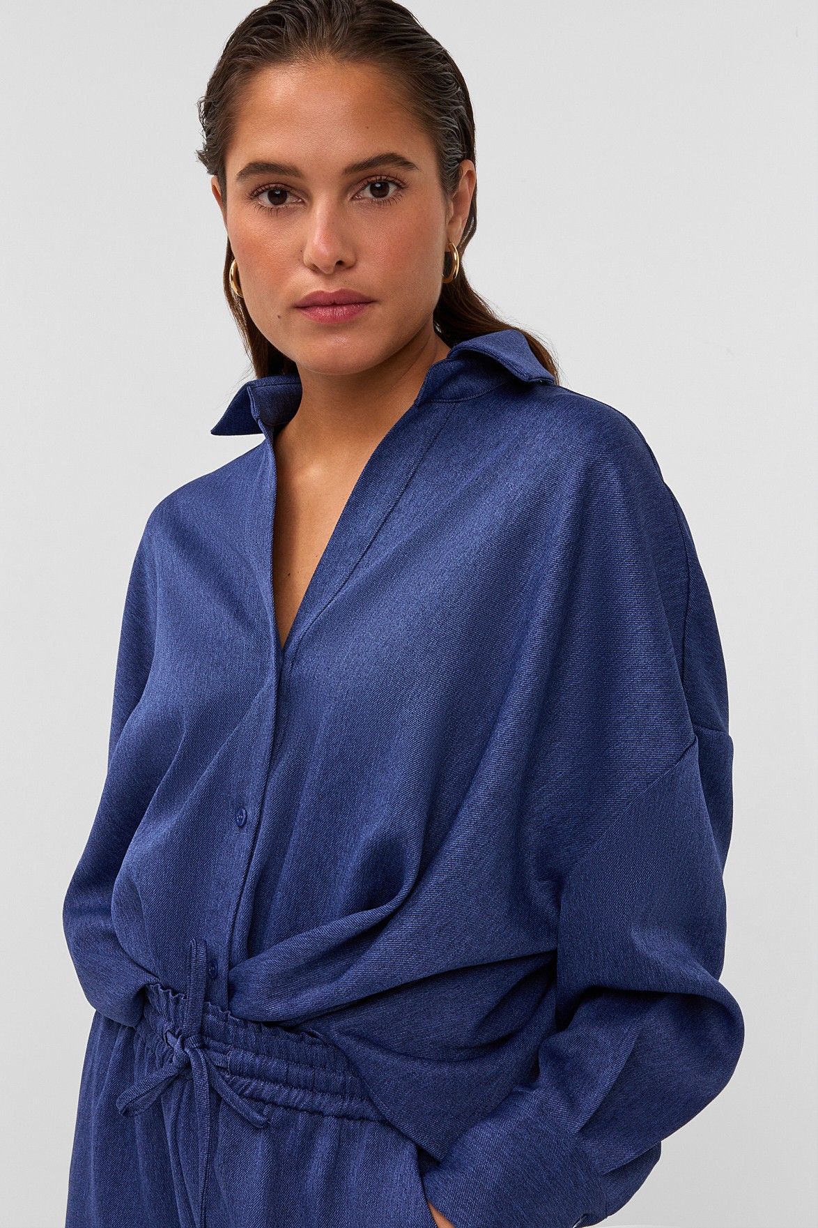 https://images.femalesconceptstore.becosoft.net/articles/hailey263-27-400-7-44.jpg?qs=6265
