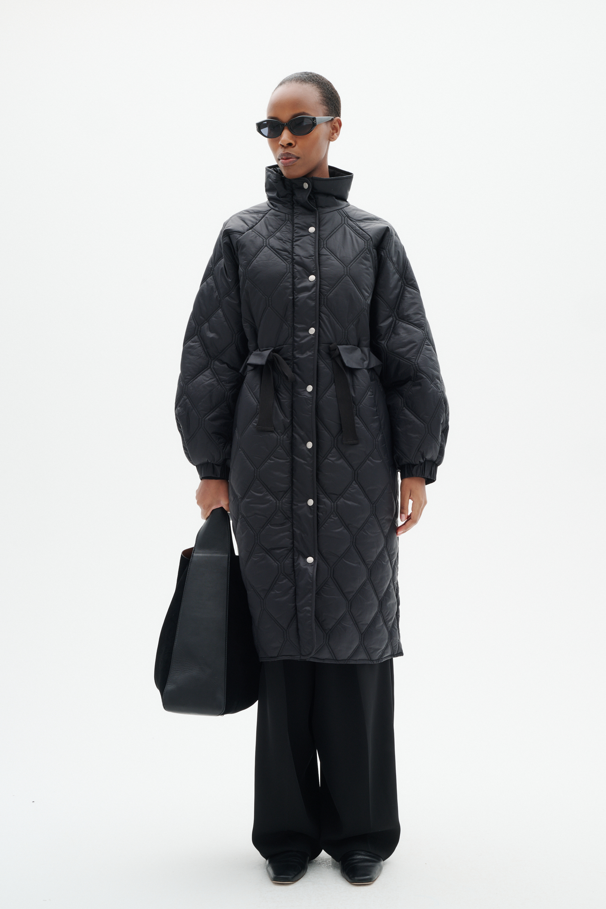 https://images.femalesconceptstore.becosoft.net/articles/houstoniw30112699_194008_600.jpeg?qs=6212