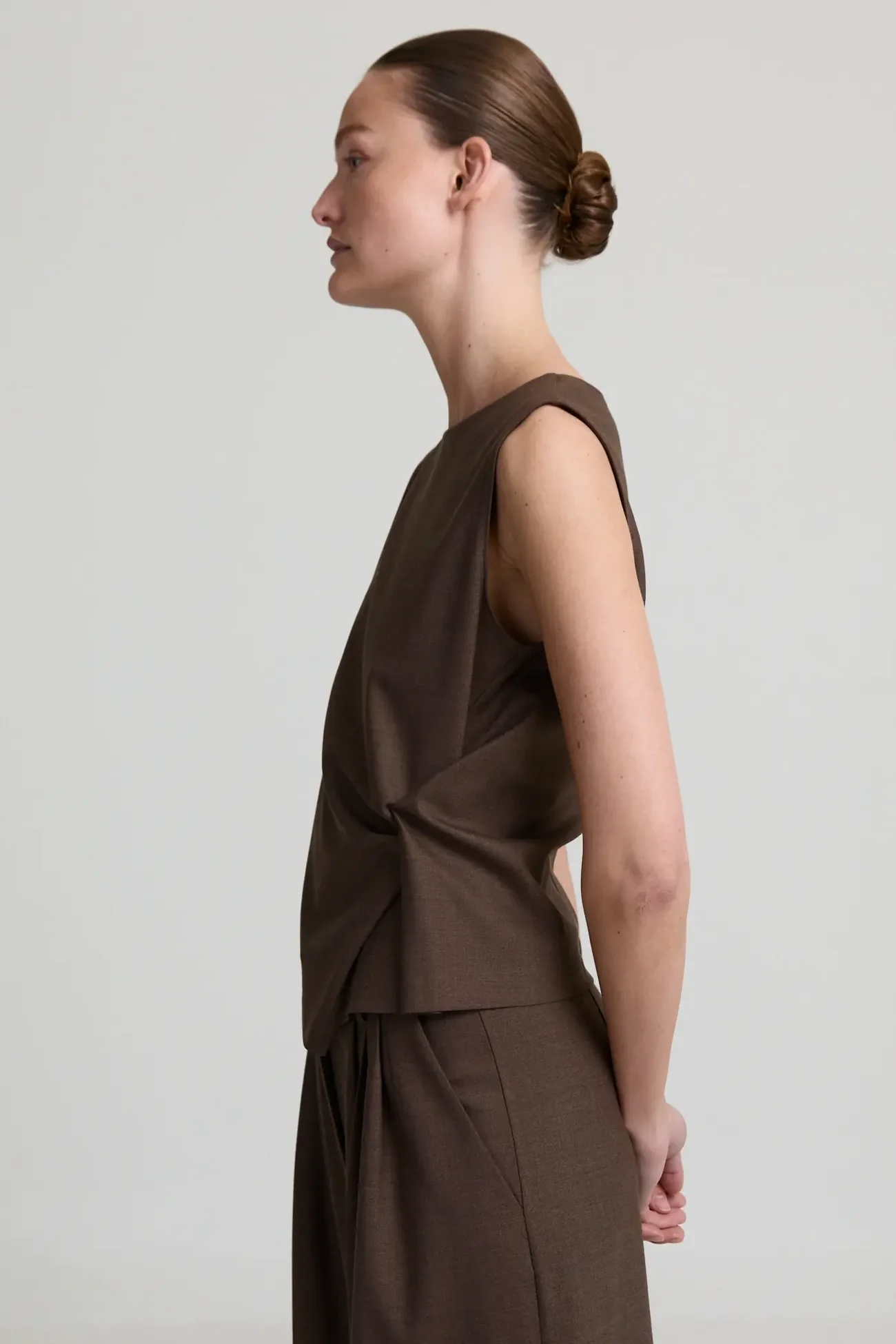 https://images.femalesconceptstore.becosoft.net/articles/jerryBrowntop5.webp?qs=6316
