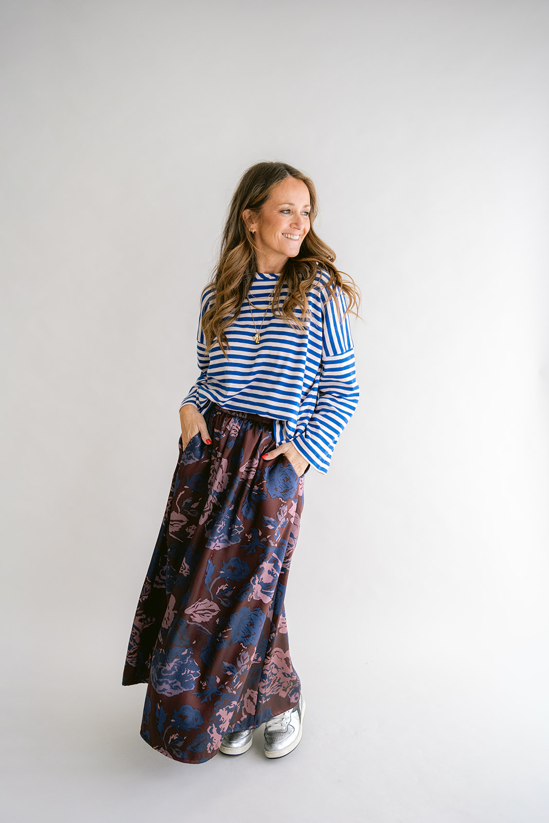 https://images.femalesconceptstore.becosoft.net/articles/julietteskirt1.jpg?qs=6152