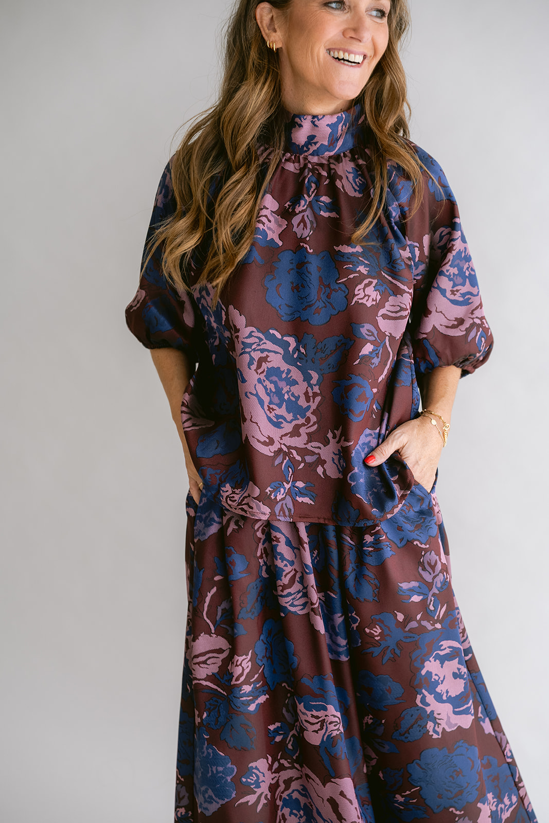 https://images.femalesconceptstore.becosoft.net/articles/julietteskirt2.jpg?qs=6153