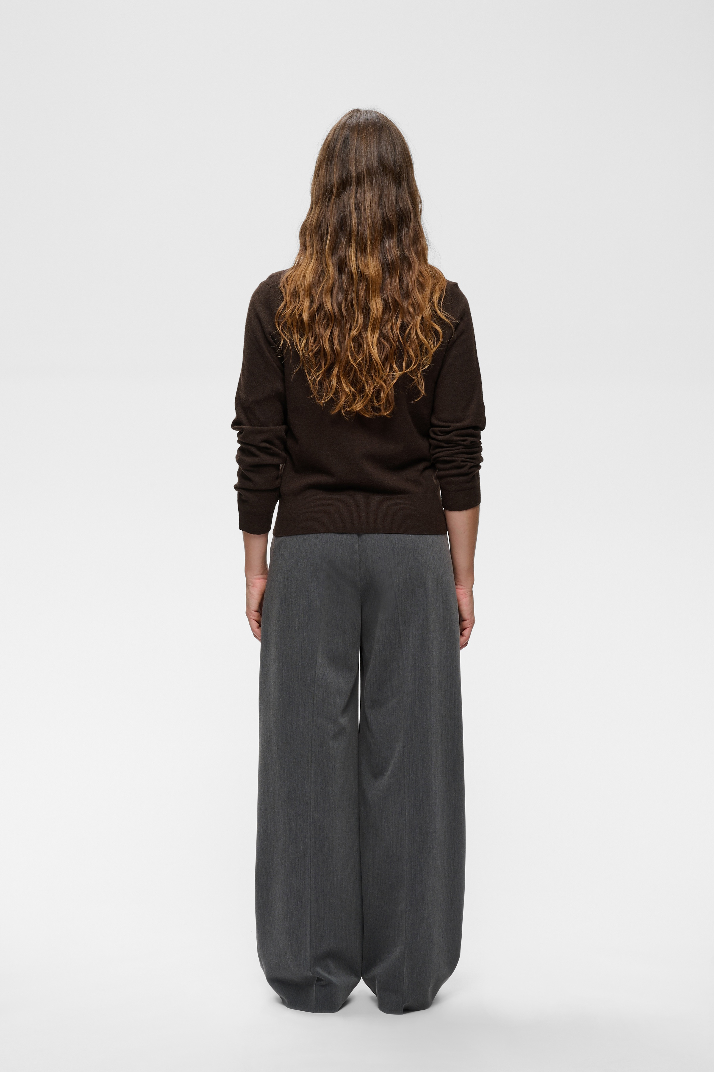 https://images.femalesconceptstore.becosoft.net/articles/kellsieiwchoc30112937_191109_450.jpeg?qs=6219