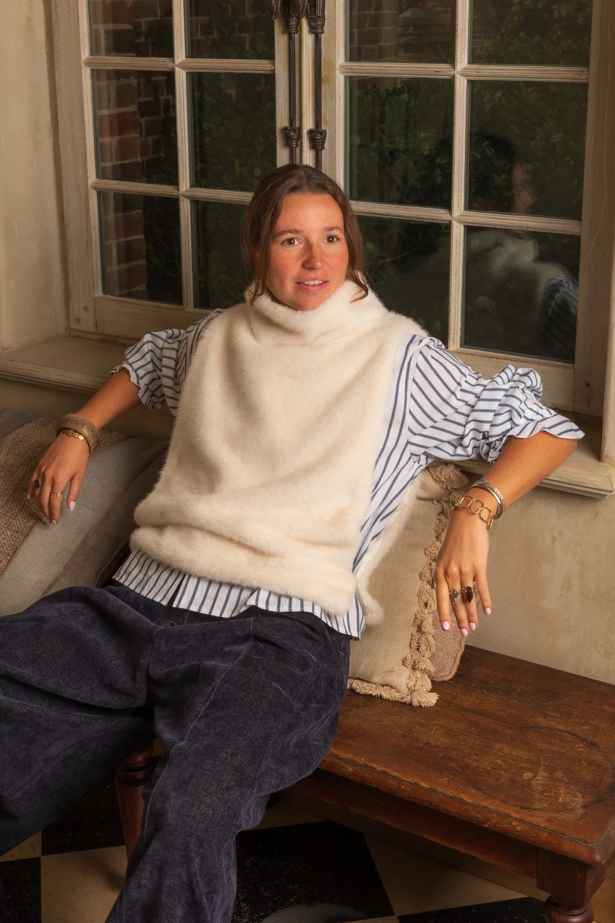 https://images.femalesconceptstore.becosoft.net/articles/liekeecru2.webp?qs=6086