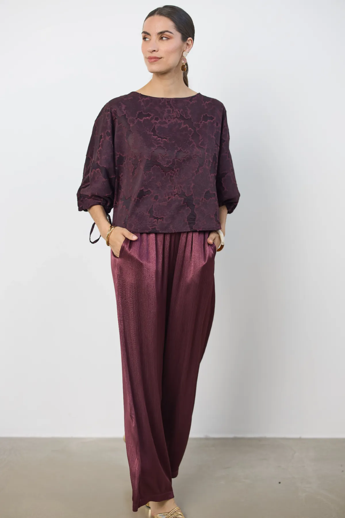 https://images.femalesconceptstore.becosoft.net/articles/milena2.webp?qs=5935