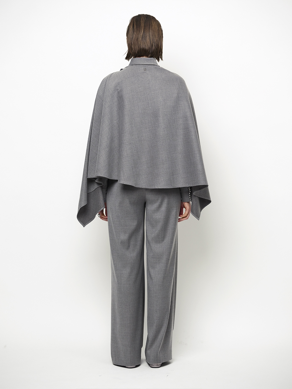 https://images.femalesconceptstore.becosoft.net/articles/mirene263163-9601-322-29.jpg?qs=6168