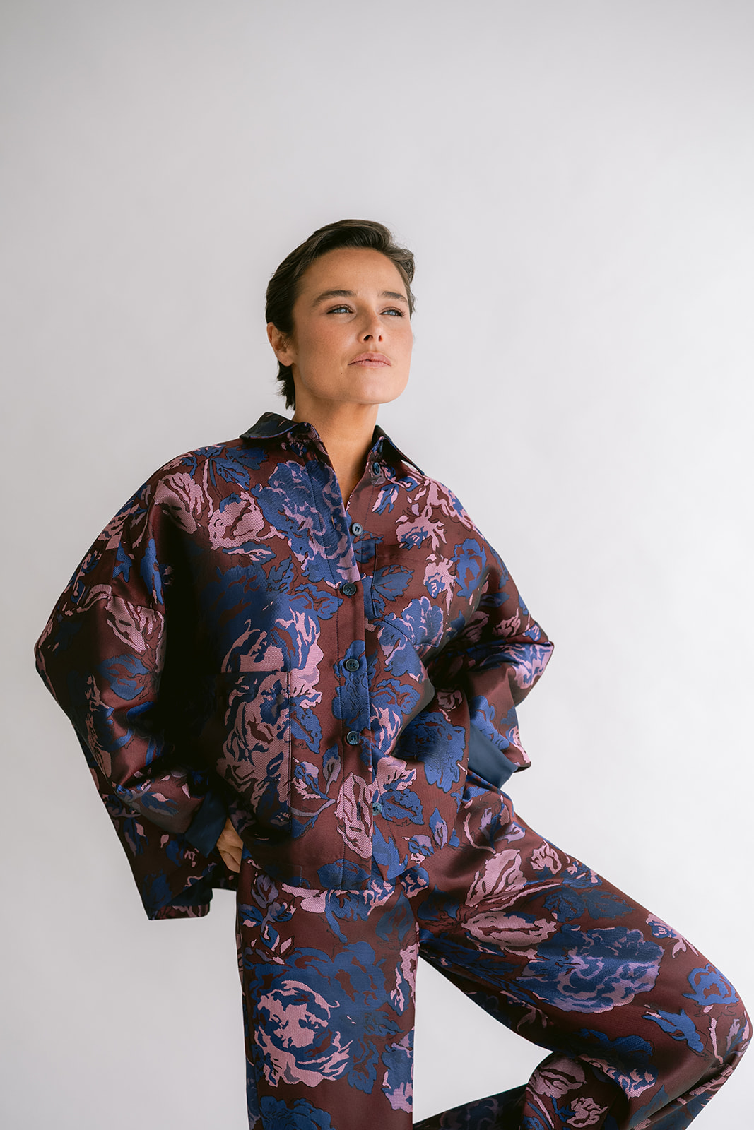 https://images.femalesconceptstore.becosoft.net/articles/monsacket3.jpg?qs=6155