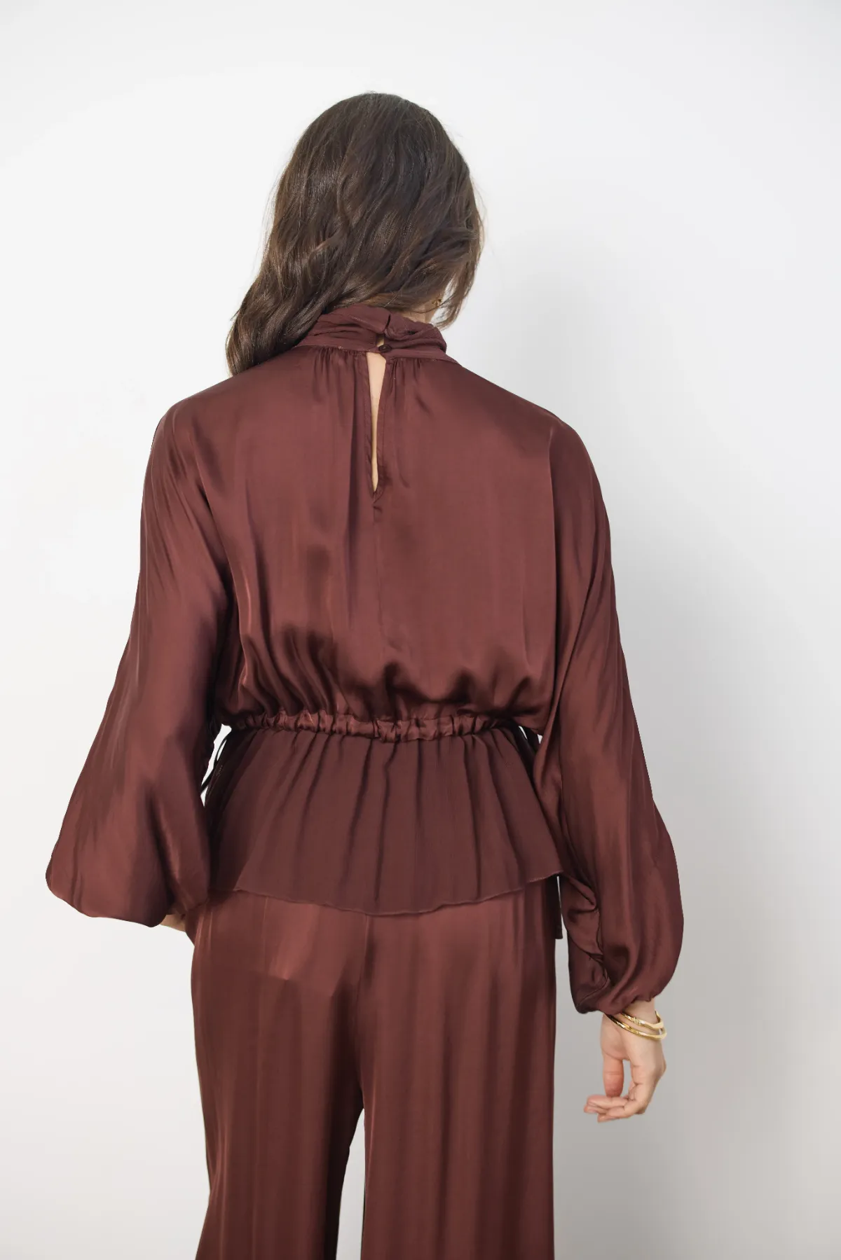 https://images.femalesconceptstore.becosoft.net/articles/myriam2.webp?qs=6593