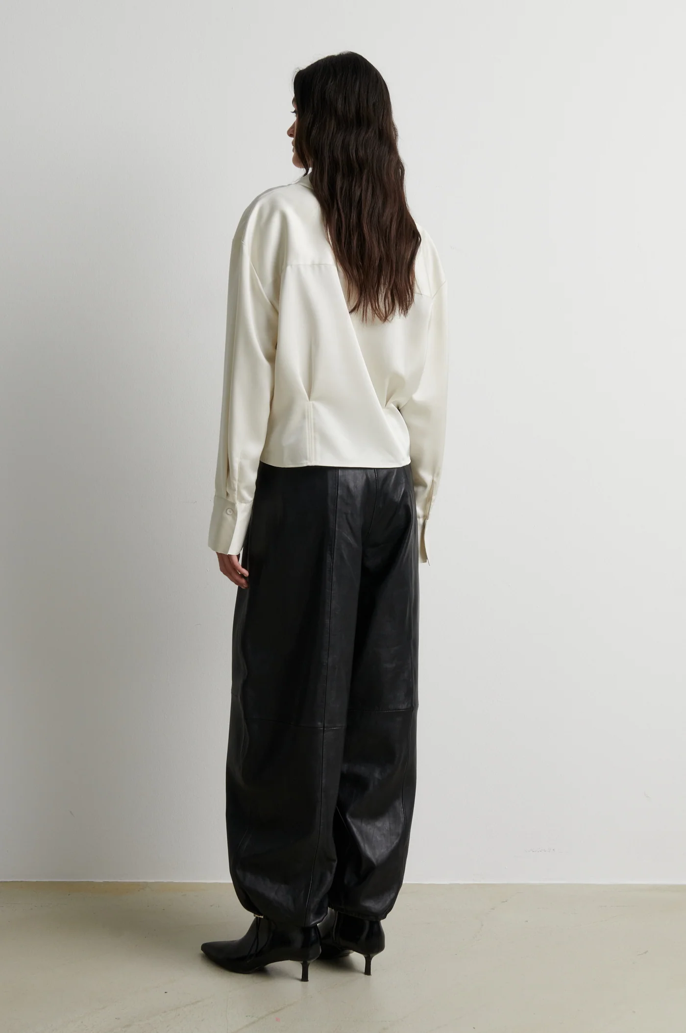 https://images.femalesconceptstore.becosoft.net/articles/opala2.webp?qs=6907