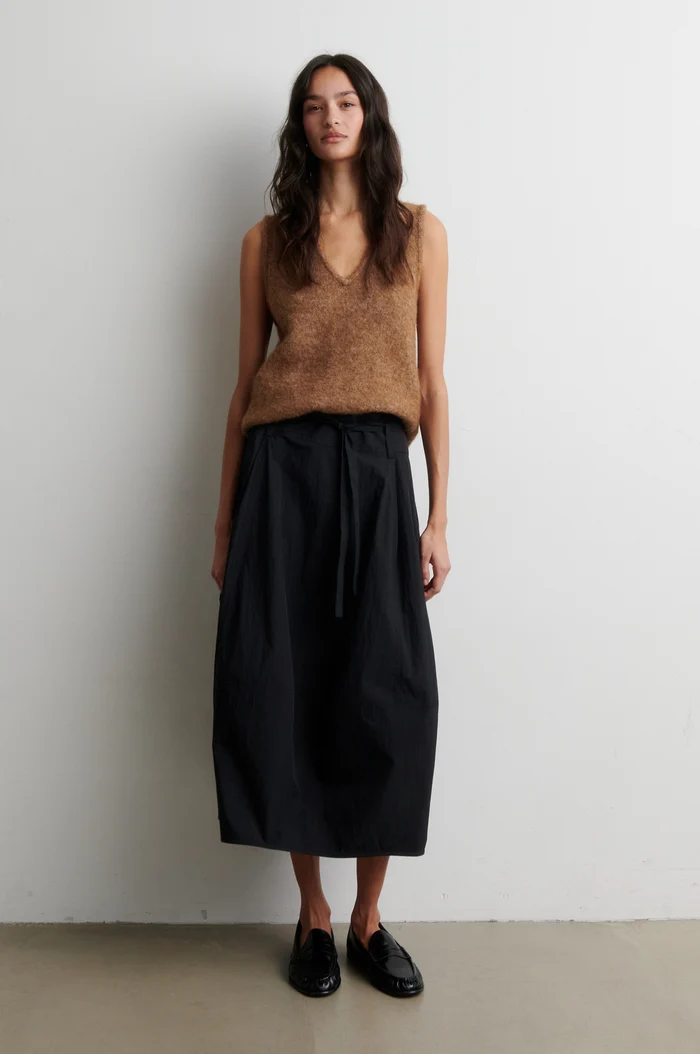 https://images.femalesconceptstore.becosoft.net/articles/pollenza2.webp?qs=6370