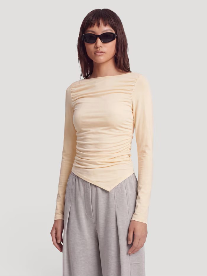 https://images.femalesconceptstore.becosoft.net/articles/rahima1.jpg?qs=6572