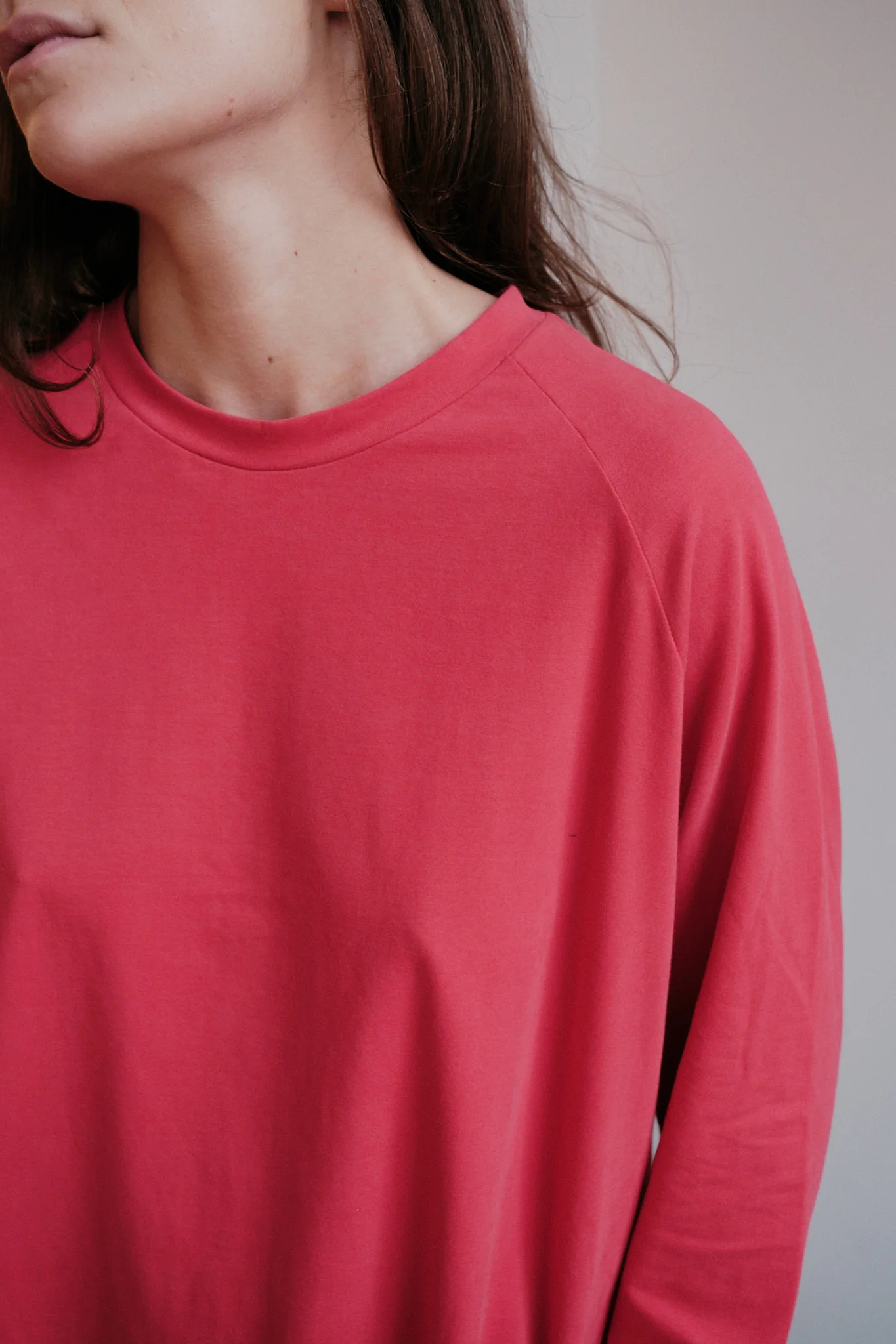 https://images.femalesconceptstore.becosoft.net/articles/romit-shirt2.webp?qs=6464