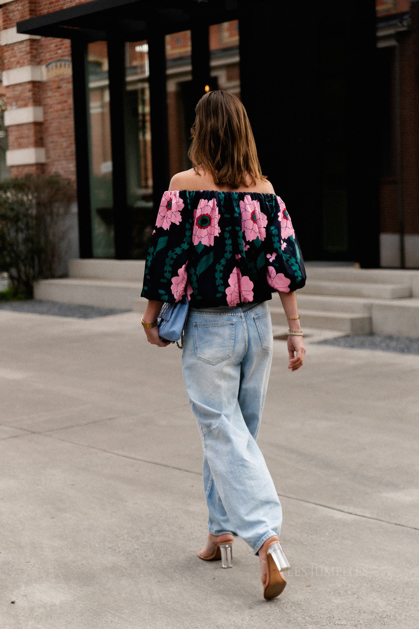 https://images.femalesconceptstore.becosoft.net/articles/rumi2.jpg?qs=5618