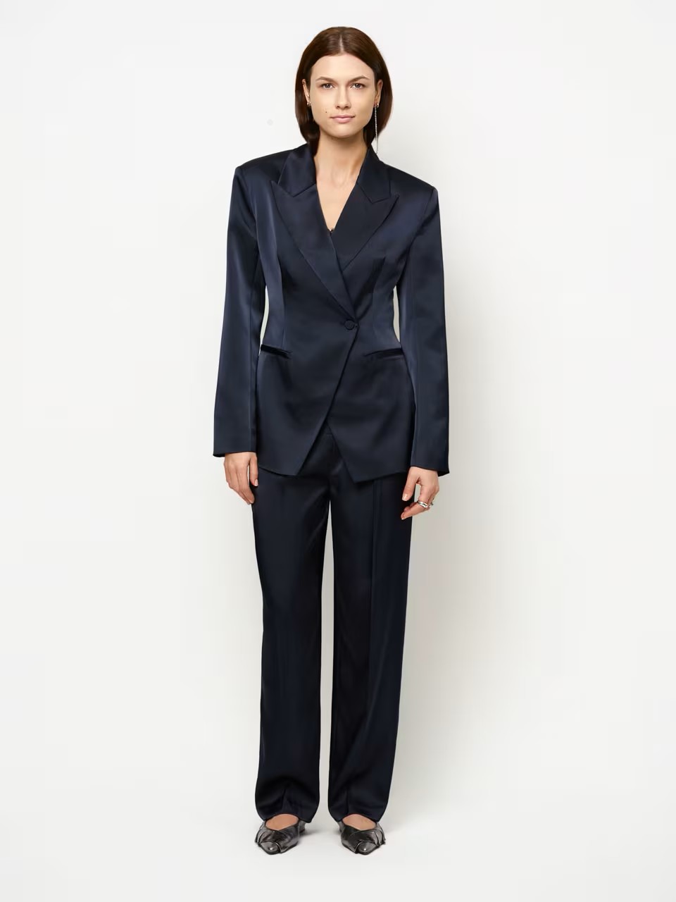 https://images.femalesconceptstore.becosoft.net/articles/rushblazer1.jpg?qs=6935
