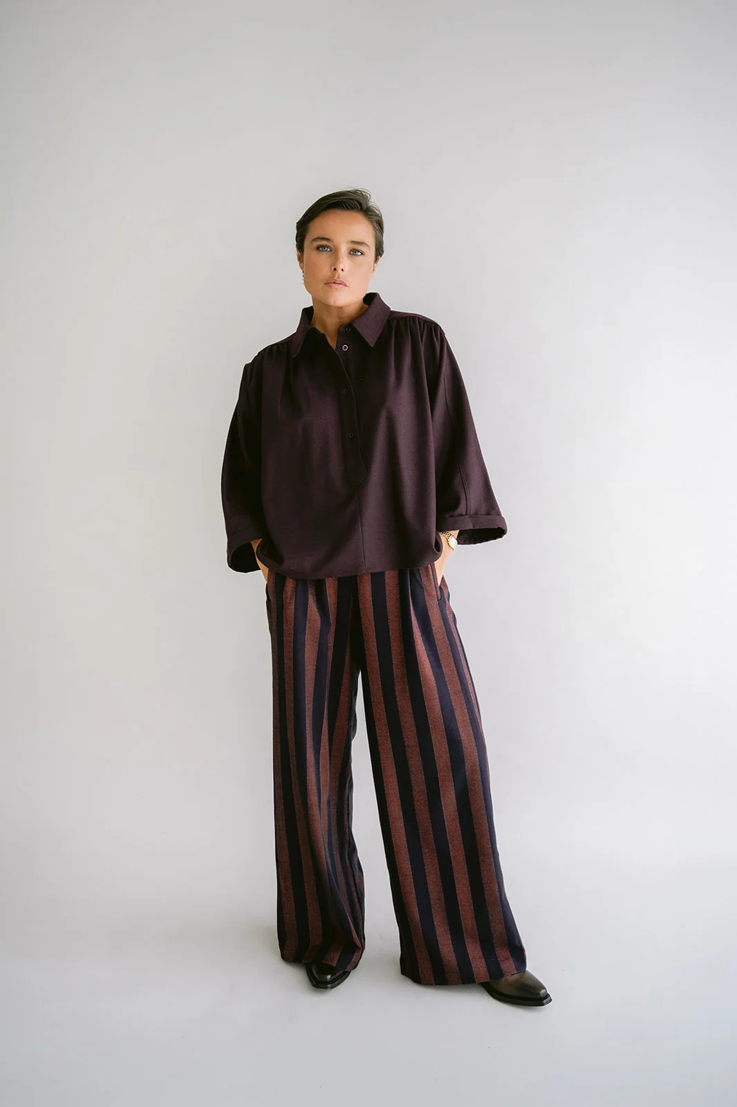https://images.femalesconceptstore.becosoft.net/articles/sammy-pants-orange-brown-stripe01.webp?qs=6506