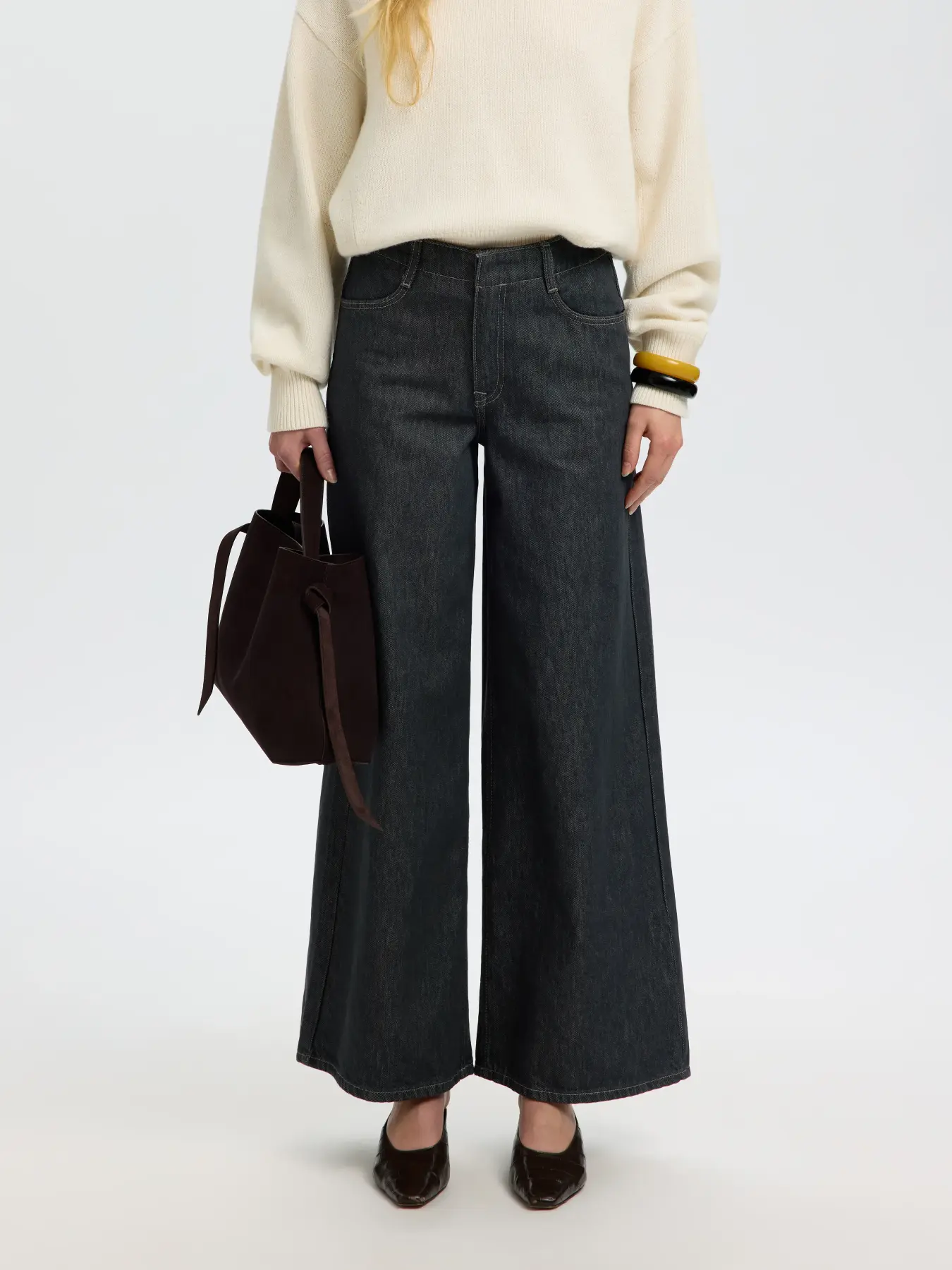 https://images.femalesconceptstore.becosoft.net/articles/slwextra1-6985.webp?qs=6985