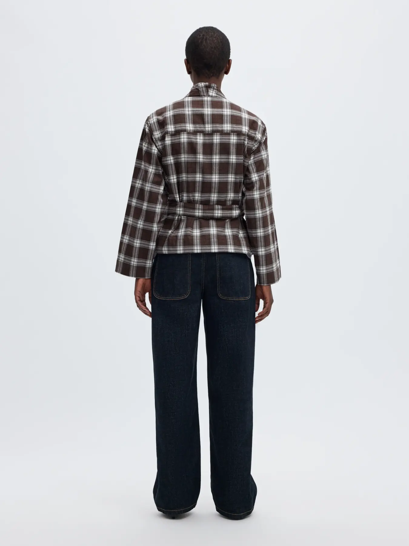 https://images.femalesconceptstore.becosoft.net/articles/slwjaylen2.webp?qs=6988