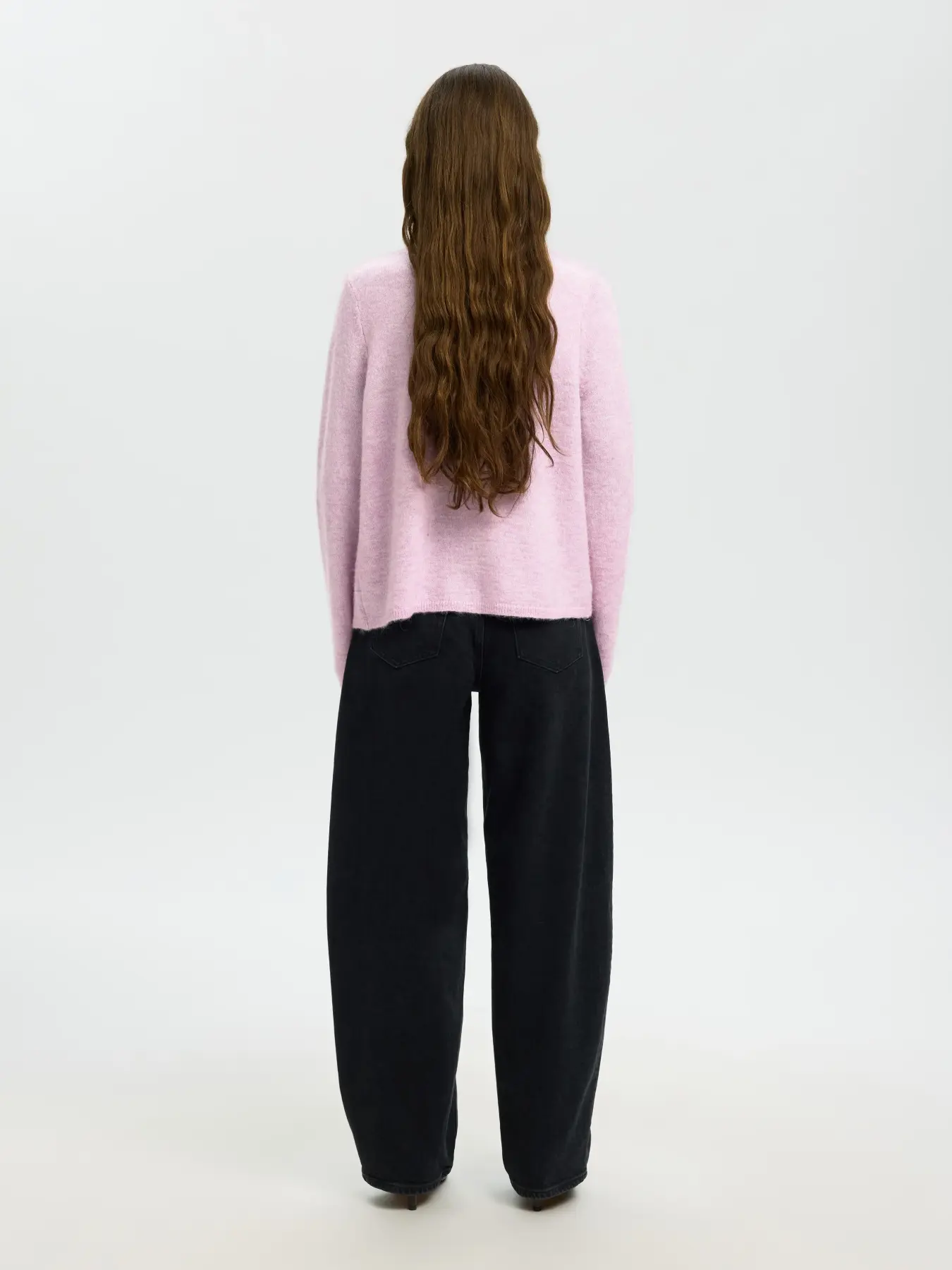 https://images.femalesconceptstore.becosoft.net/articles/slwlulu2.webp?qs=5785