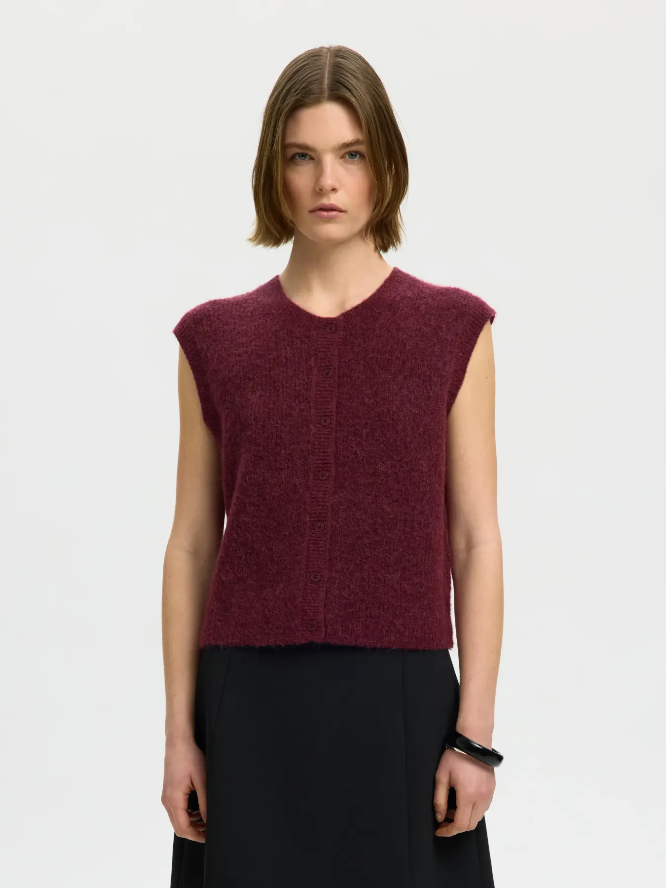 https://images.femalesconceptstore.becosoft.net/articles/slwlulubordeaux1.webp?qs=5913