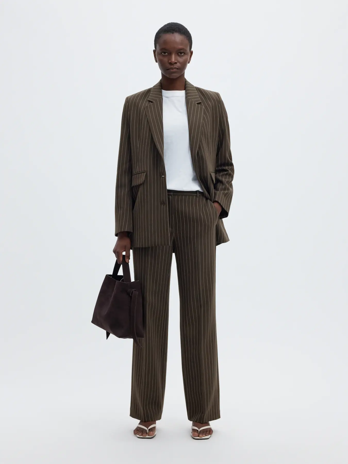 https://images.femalesconceptstore.becosoft.net/articles/slwritapantpinstripe3.webp?height=150&width=150&scale=canvas&qs=6837